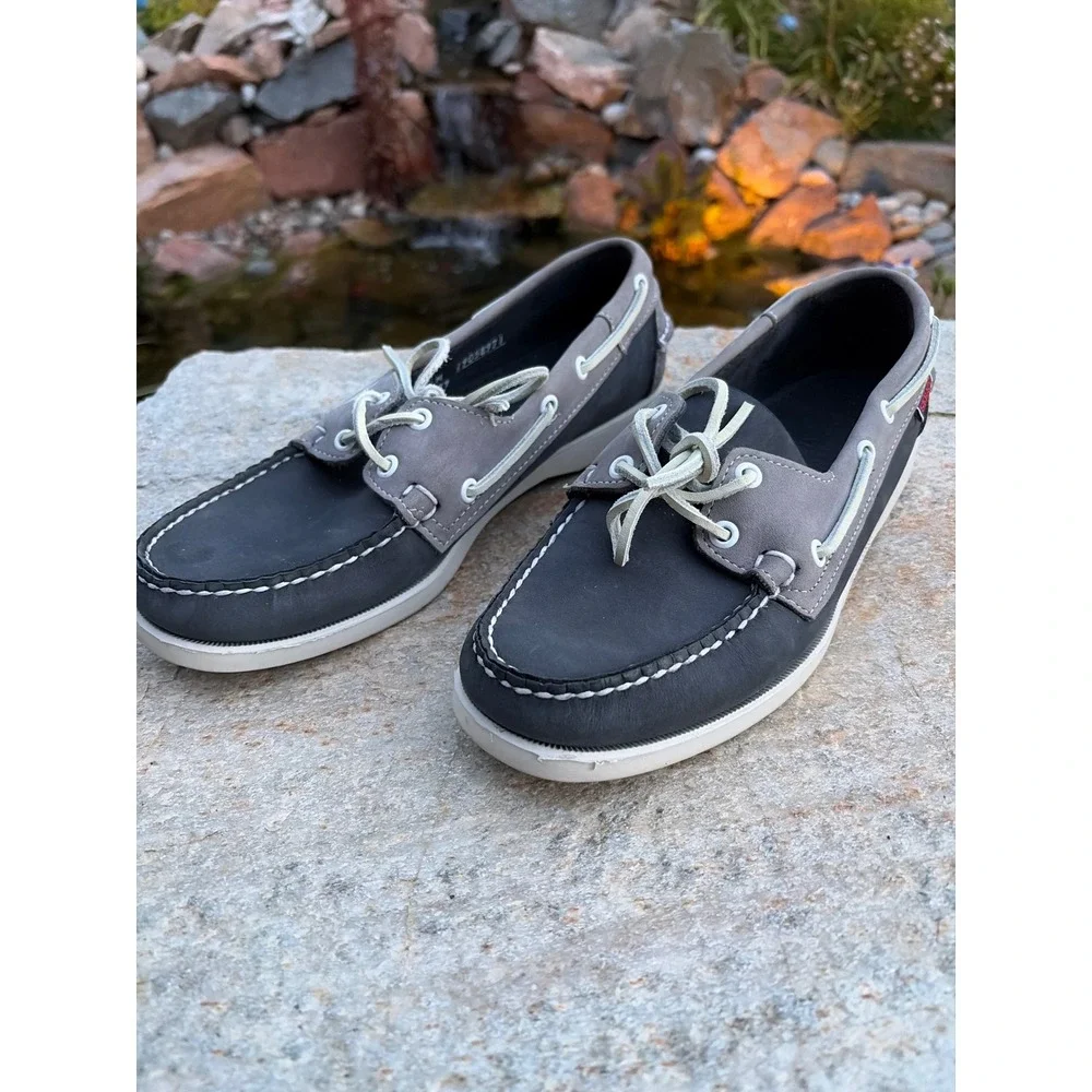 Sebago Docksides Mens 8 Boat Shoes Grey Navy Blue Nubuck Leather Loafers 73499